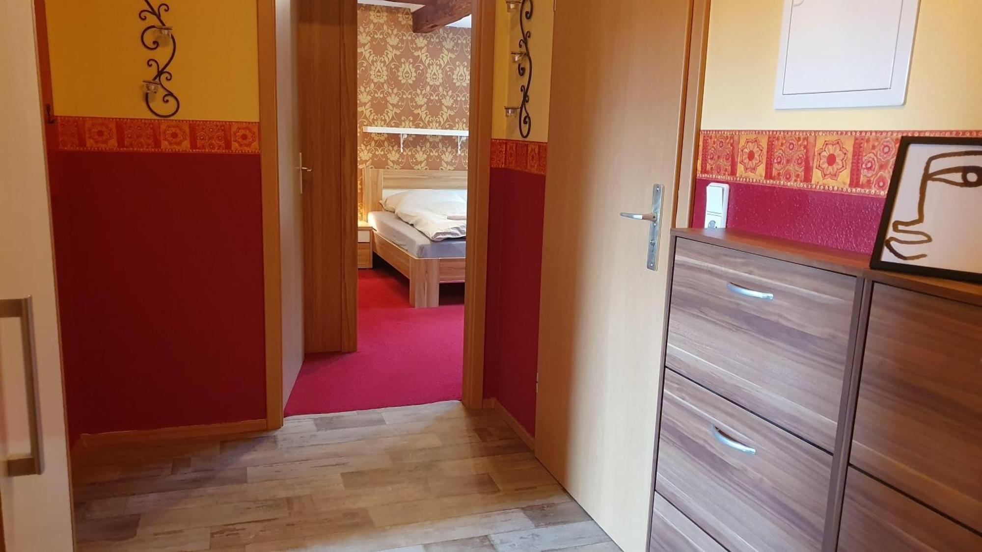 Ferienwohnung Im Gutshof Direkt Gegenueber Dem Schloss, Rhododendronpark Mit Terrasse Und Wlan Kromlau Eksteriør bilde