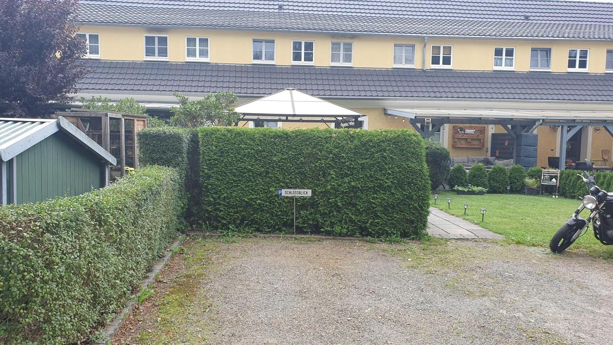 Ferienwohnung Im Gutshof Direkt Gegenueber Dem Schloss, Rhododendronpark Mit Terrasse Und Wlan Kromlau Eksteriør bilde