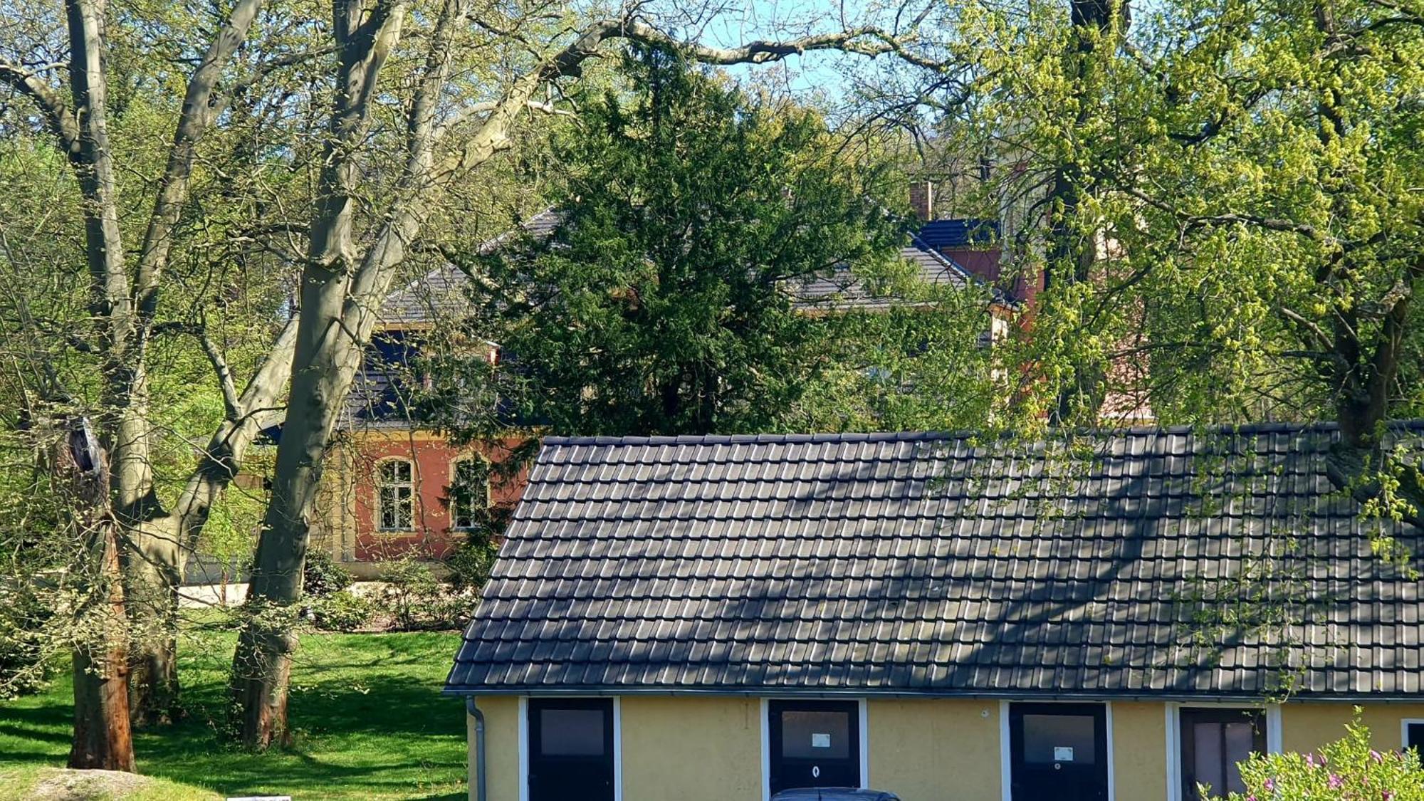 Ferienwohnung Im Gutshof Direkt Gegenueber Dem Schloss, Rhododendronpark Mit Terrasse Und Wlan Kromlau Eksteriør bilde